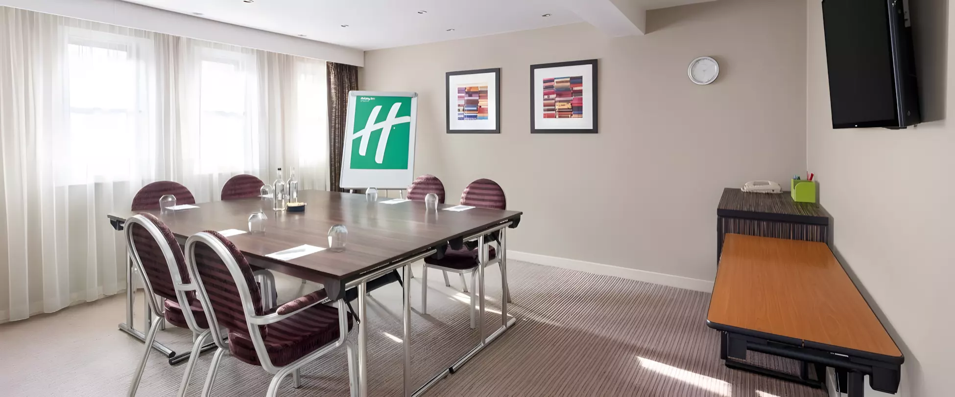 Free Wi-Fi Holiday Inn Bromsgrove.